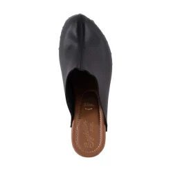 Seychelles Clog- Go All Out Black Clog