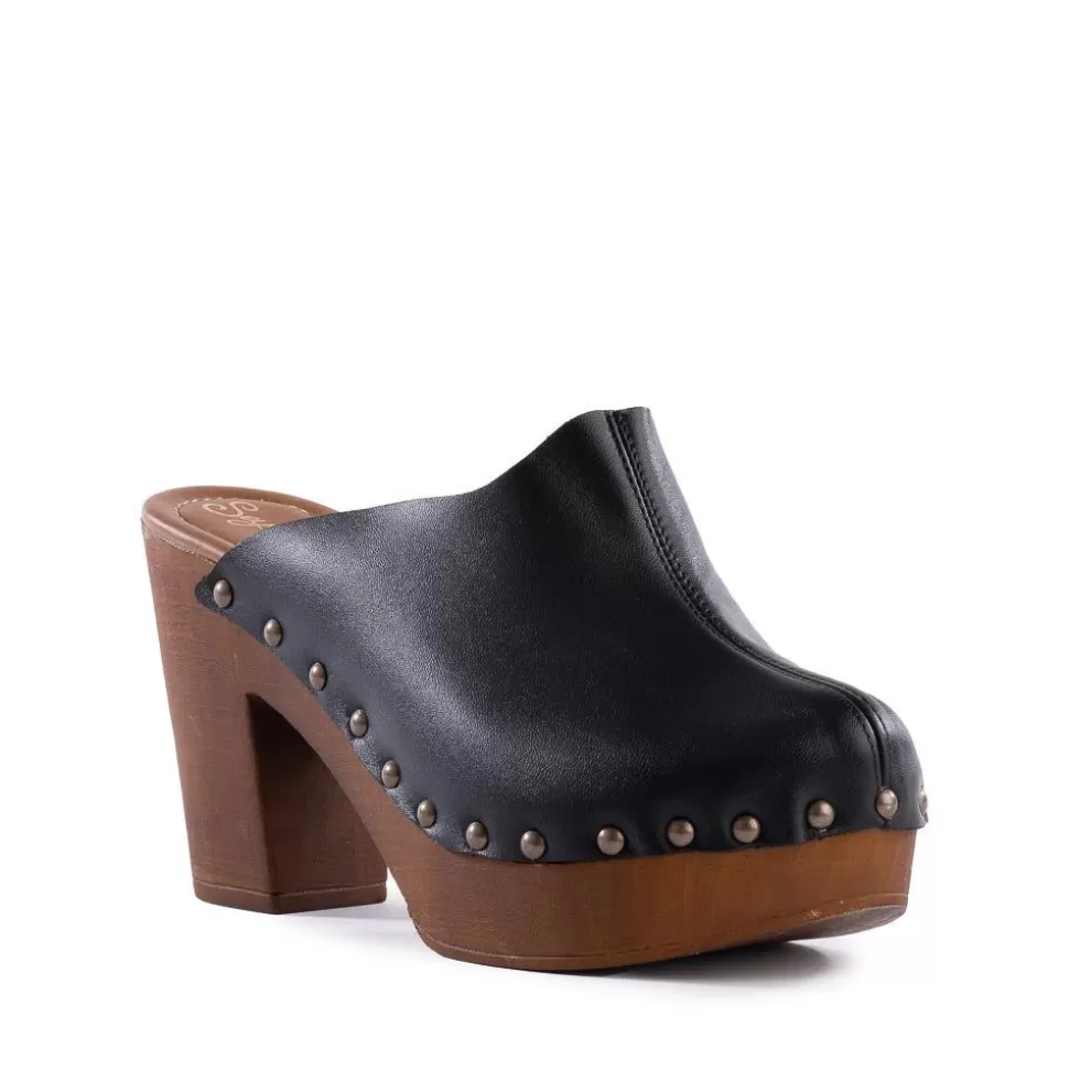 Seychelles Clog- Go All Out Black Clog