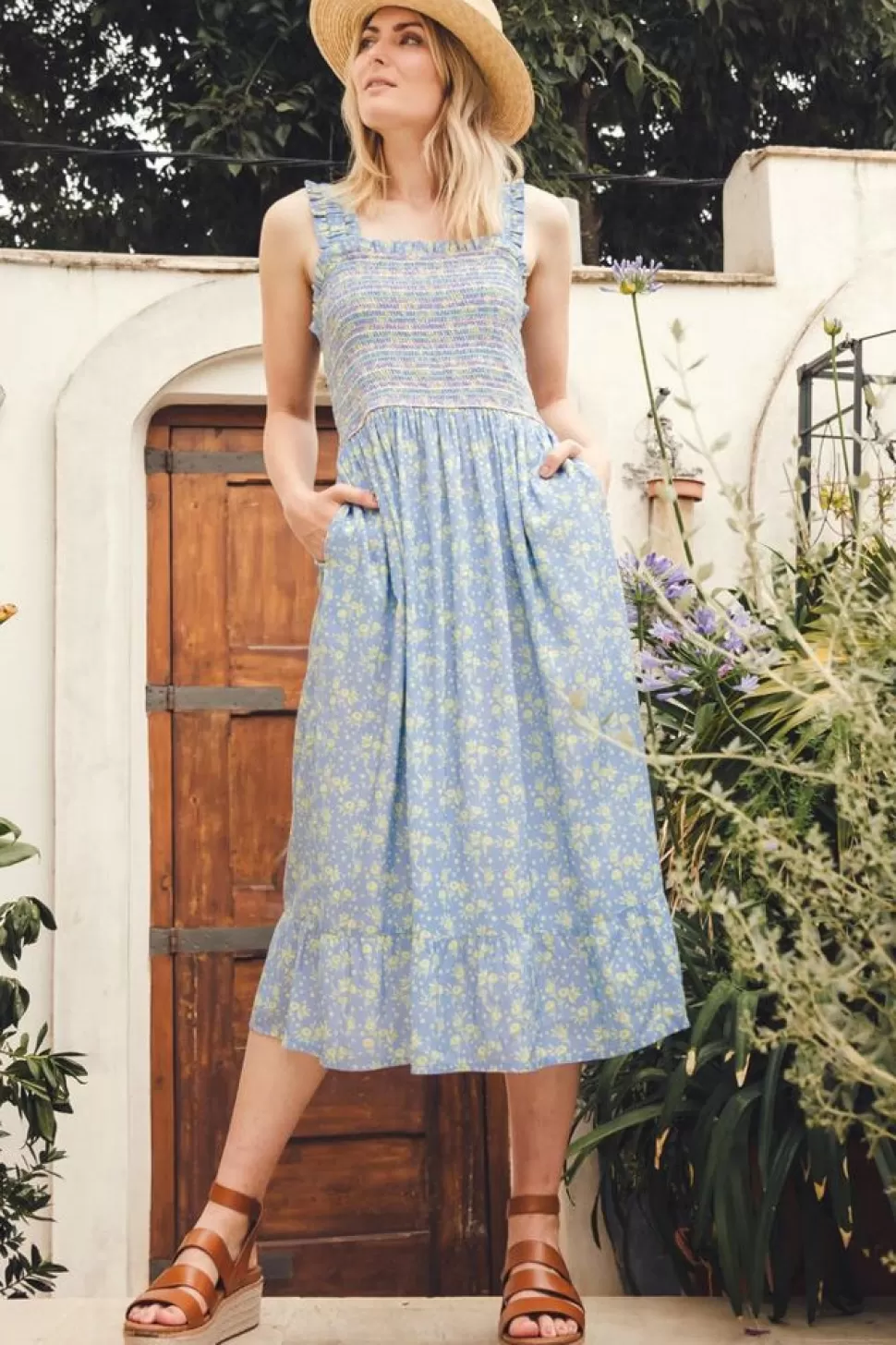 Sugarhill Brighton Midi- Ember Shirred Sundress Star Meadow